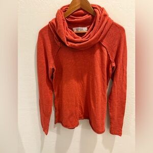 Free People Beach Long-Sleeve‎ Orange Cowl Neck Pullover Lightweight Oversized